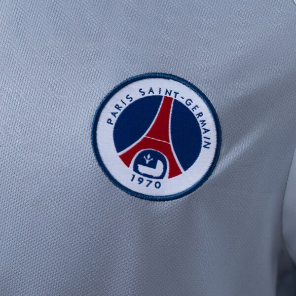 PSG 2001/02 Away Retro Jersey – Classic Paris Edition