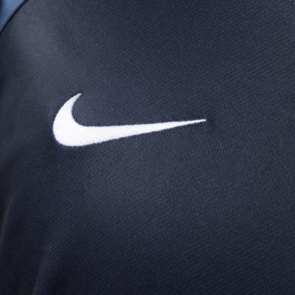 PSG 2001/02 Third Away Retro Jersey – Classic Paris Edition