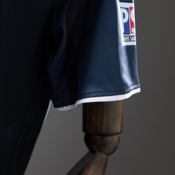 PSG 2001/02 Third Away Retro Jersey – Classic Paris Edition