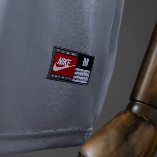 PSG 2000/01 Away Retro Jersey – Classic Paris Edition