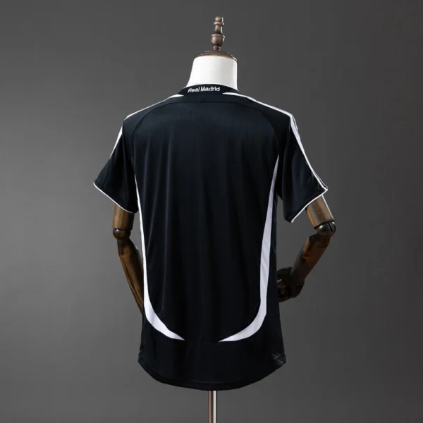Real Madrid 2006/07 Retro Black Third Kit – Classic Edition