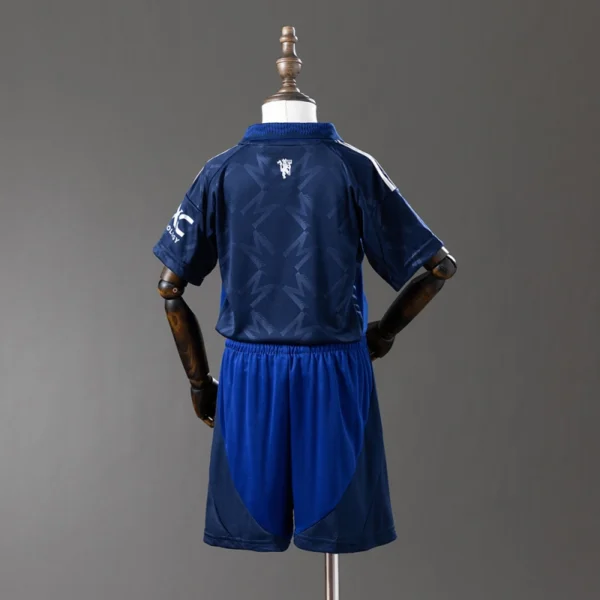 Manchester United 24/25 Away Full Kids Kit Jersey