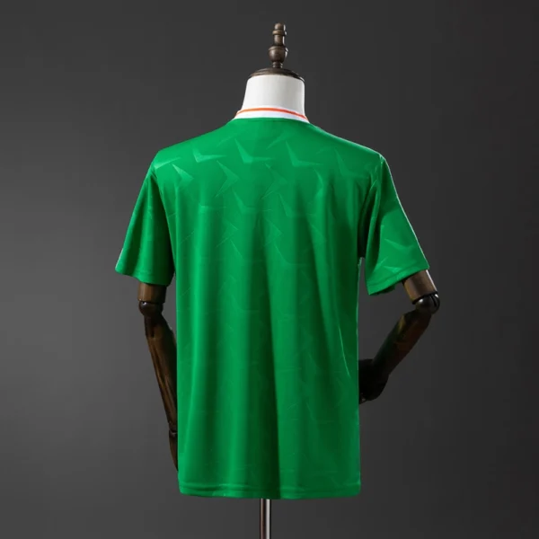 resize,m_lfit,h_800,w_800 (1) Ireland Home 1990/1991 Retro