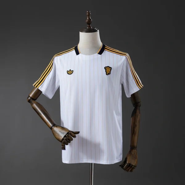 Manchester United 25/26 Retro Style Jersey White