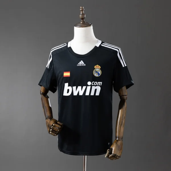 resize,m_lfit,h_800,w_800 Real Madrid 2008/09 Third Black Retro Kit – Classic Edition