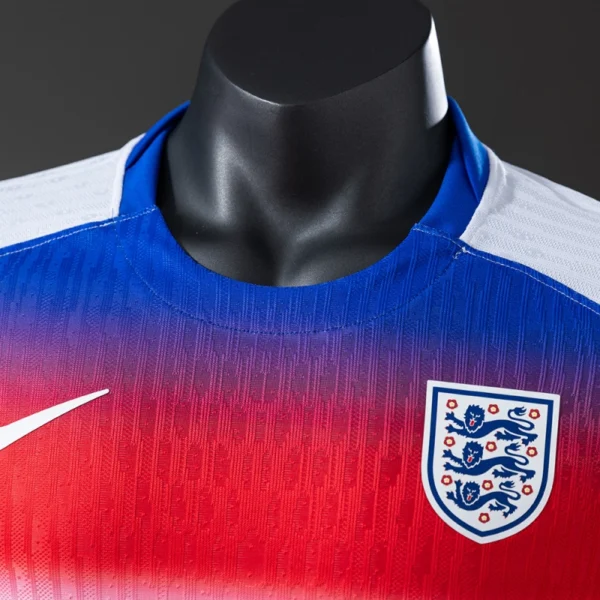 resize,m_lfit,h_800,w_800 (2) England Lionesses 2025 Home Player Version