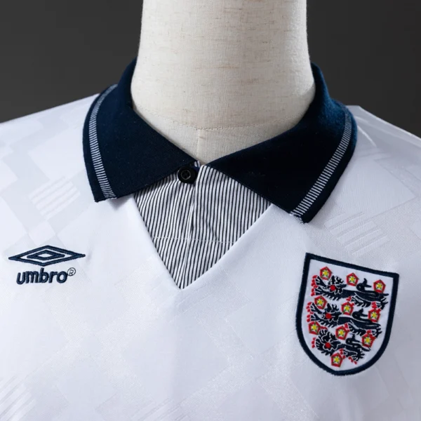 resize,m_lfit,h_800,w_800 (2) England Home 1990 Retro
