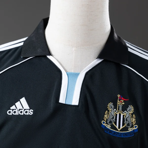 Newcastle United 00/01 Away Retro Jersey