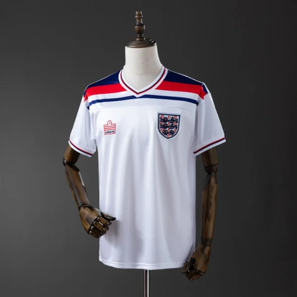 resize,m_lfit,h_800,w_800 England Home 1982 Retro