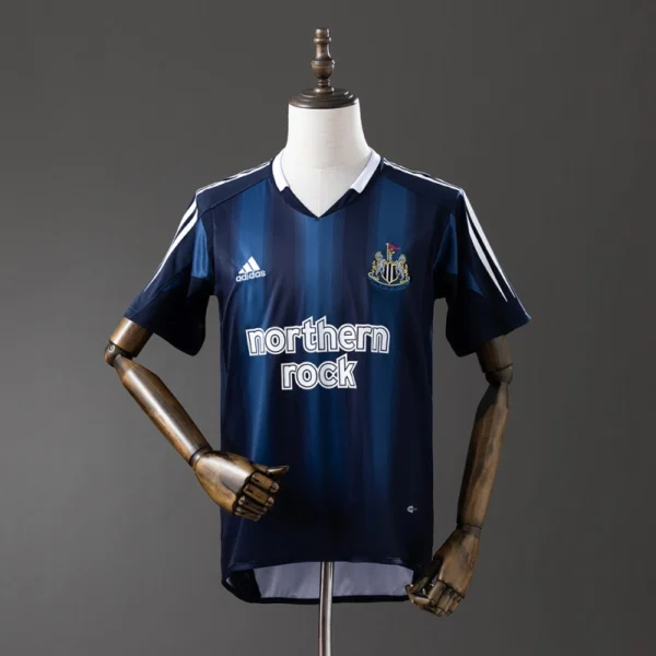Newcastle United 04/05 Away Retro Jersey