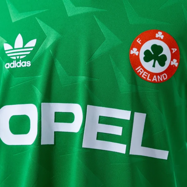resize,m_lfit,h_800,w_800 (3) Ireland Home 1990/1991 Retro