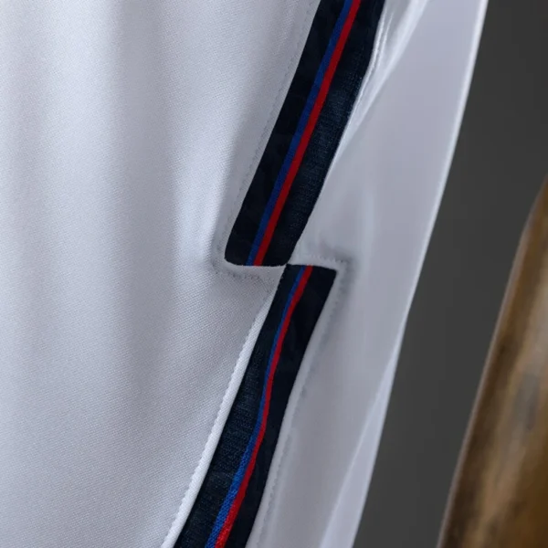 resize,m_lfit,h_800,w_800 (4) England Away 2022 Retro