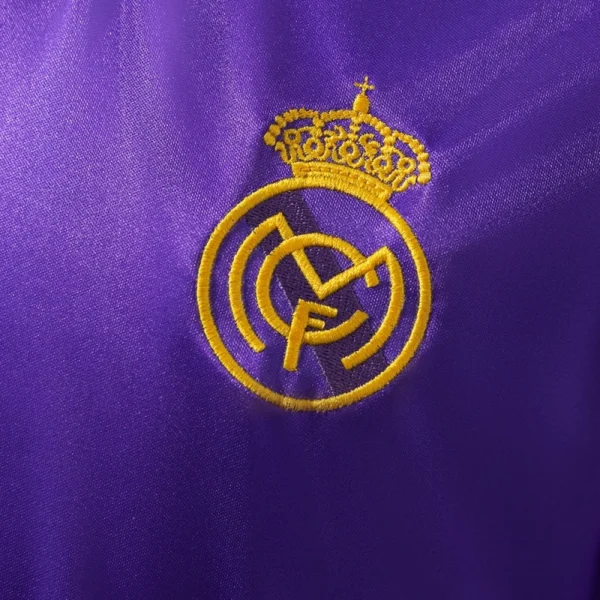 resize,m_lfit,h_800,w_800 (4) Real Madrid 1984/85 Retro Away Long Sleeve