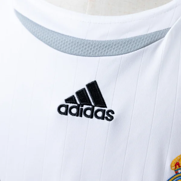 Real Madrid 2006/07 Home Retro Jersey – La Liga Champions Edition