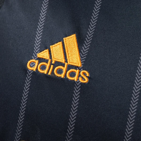 Chelsea 10/11 Away Retro Jersey