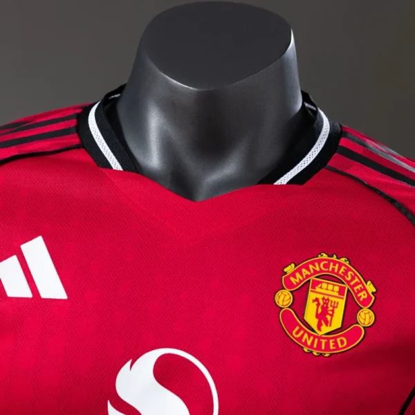 resize,m_lfit,h_800,w_800 (7) Manchester United 25/26 Home Long Sleeve Player Version Jersey