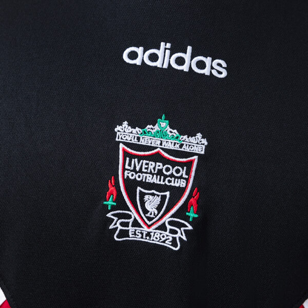 Liverpool FC 1993/95 Sweat Top – Retro Classic Edition