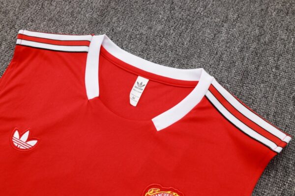 Manchester United 2025/26 Adult Training Vest Red – Official Style Sleeveless Kit