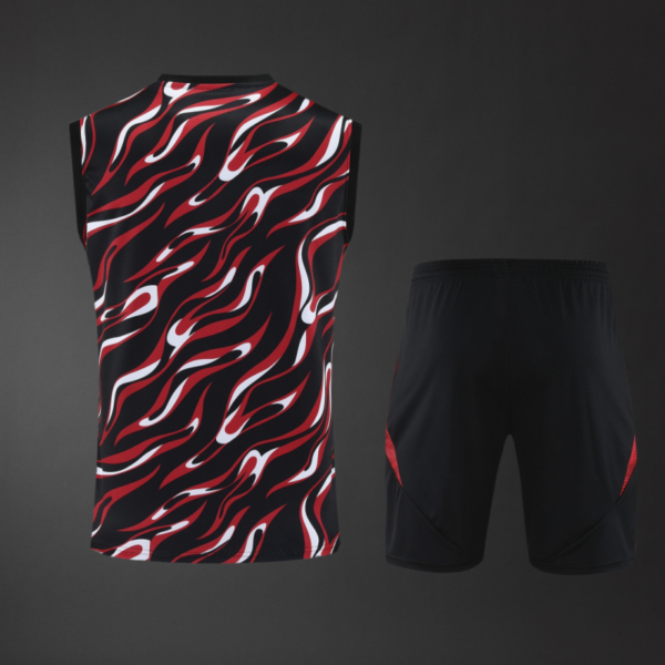 Manchester United 2025/26 Red & Black Training Vest – Official Style Sleeveless Kit