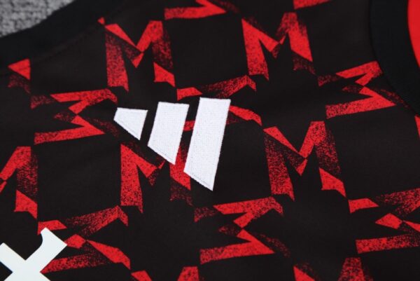 Manchester United 2025/26 Training Vest – Official Style Sleeveless Kit