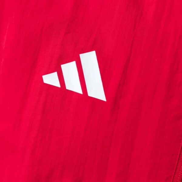 Liverpool 2025/26 Reversible Anthem Windbreaker Jacket – Official Style Edition