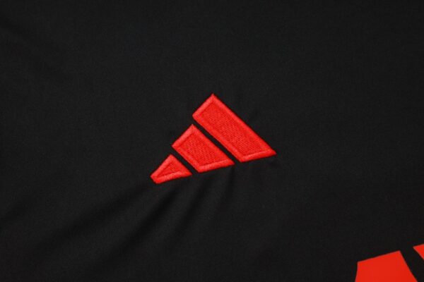 Liverpool 25/26 Training Vest Kit  – Sleeveless Football Training Top