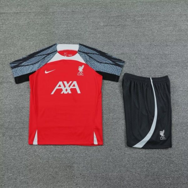 img_0399 Liverpool 2025/26 Short Sleeve Training Kit – Adult