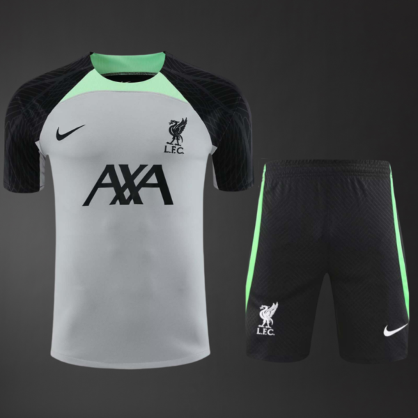 img_0403 Liverpool 2025/26 Short Sleeve Training Kit – Adult