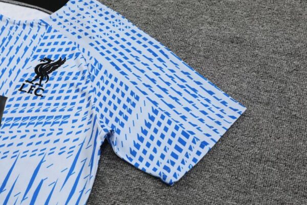img_0410 Liverpool 2025/26 Short Sleeve Training Kit – Adult