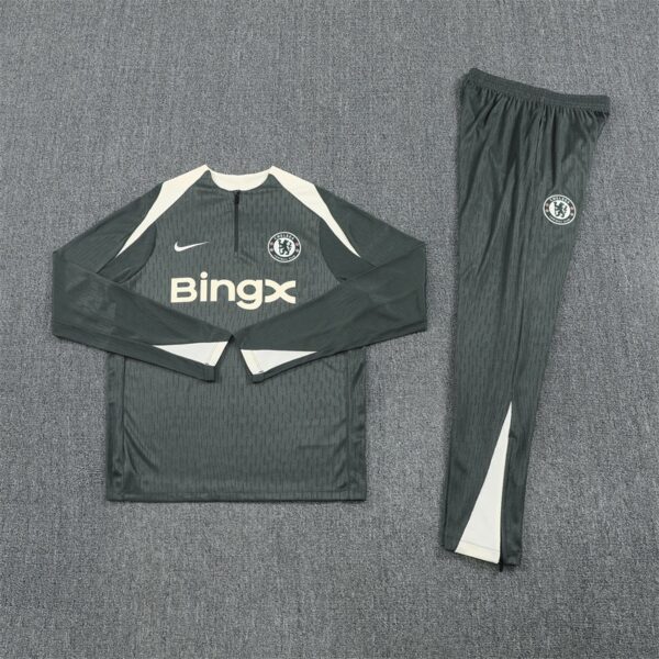 Chelsea 2025/26 Green Player Training Tracksuit – Adult & Kids Sizes