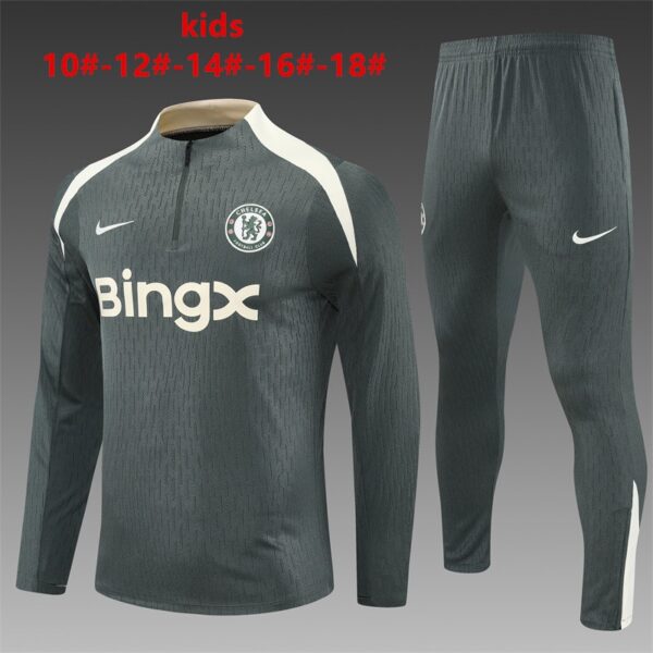 Chelsea 2025/26 Green Player Training Tracksuit – Adult & Kids Sizes