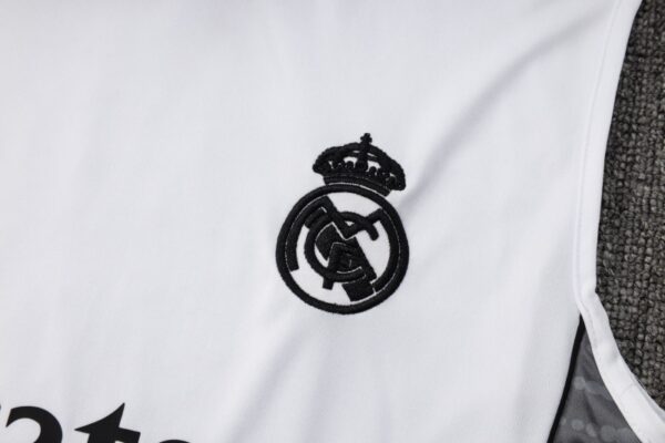 Real Madrid 2025/26 Training Vest Kit – White