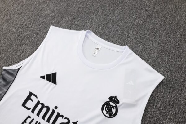 Real Madrid 2025/26 Training Vest Kit – White