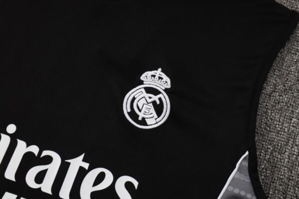 Real Madrid 2025/26 Training Vest Kit – Black