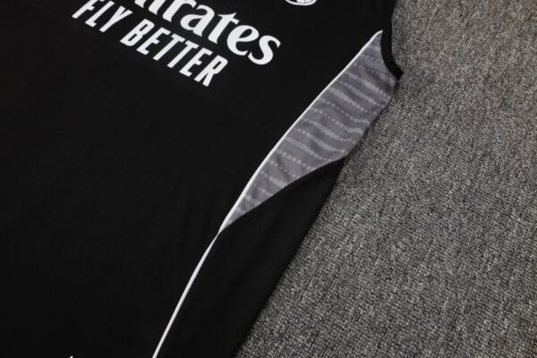 Real Madrid 2025/26 Training Vest Kit – Black