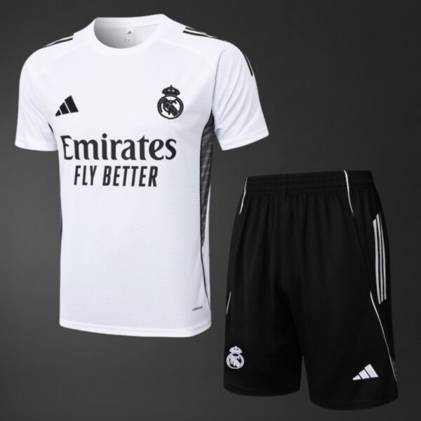 img_1886 Real Madrid 2025/26 Adult Short Sleeve Training Kit – White