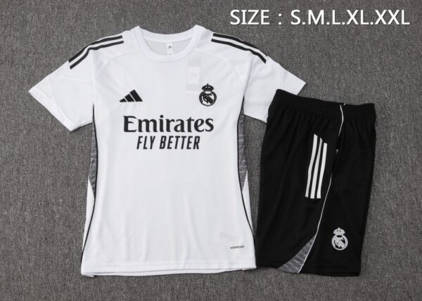 img_1888 Real Madrid 2025/26 Adult Short Sleeve Training Kit – White