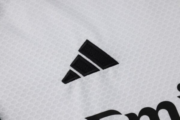 img_1890 Real Madrid 2025/26 Adult Short Sleeve Training Kit – White