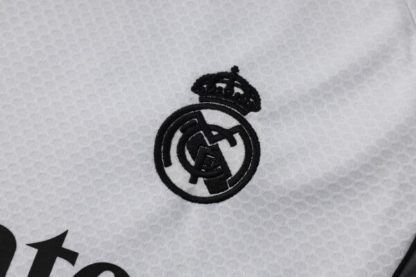 img_1892 Real Madrid 2025/26 Adult Short Sleeve Training Kit – White