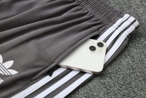 img_1904 Real Madrid 2025/26 Adult Short Sleeve Training Kit – Grey