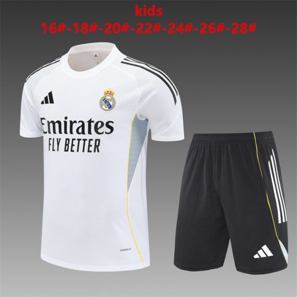 Real Madrid 2025/26 Short Sleeve Training Kit – Adult & Kids – Full Training Set