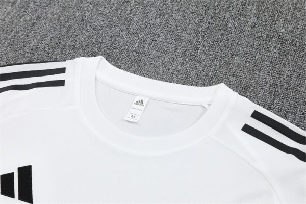 Real Madrid 2025/26 Short Sleeve Training Kit – Adult & Kids – Full Training Set
