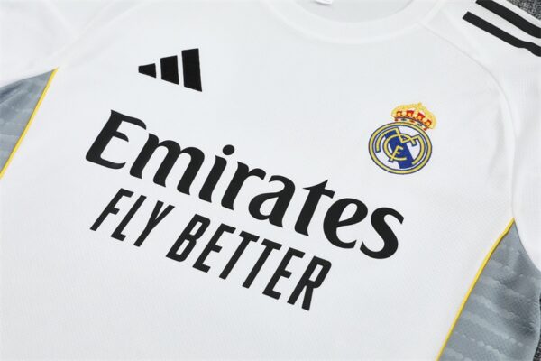 Real Madrid 2025/26 Short Sleeve Training Kit – Adult & Kids – Full Training Set
