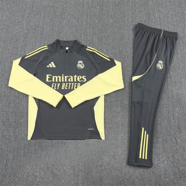 Real Madrid 2025/26 Training Tracksuit Kit – Adult & Kids – Full Training Set