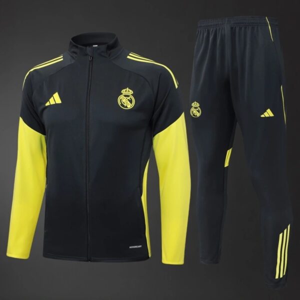 Real Madrid 2025/26 Training Tracksuit Kit – Adult & Kids – Full Training Set