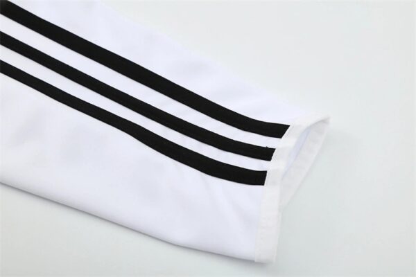 img_2203 Real Madrid Adult Retro Training Tracksuit Top – 2015/16