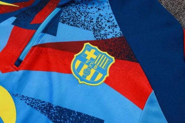 img_2761 Barcelona 2025/26 Adult & Kids Training Tracksuit – 1/4 Zip Official