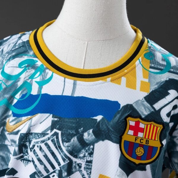 Barcelona 2025/26 Kids Kit Legendary Player – Official Style Football Set