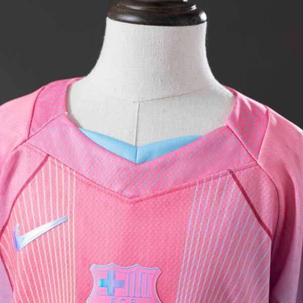 img_2864-2 Barcelona 2025/26 Kids Kit – Concept Edition Football Set