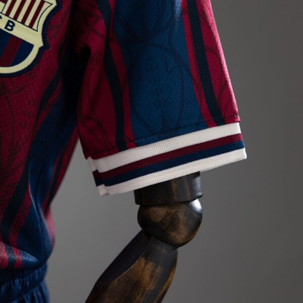 img_2889-2 Barcelona 2025/26 Kids Kit – 125th Anniversary Edition